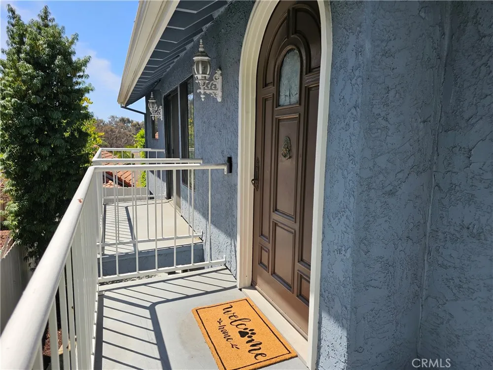2825 Forest View Way Carlsbad, CA 92008