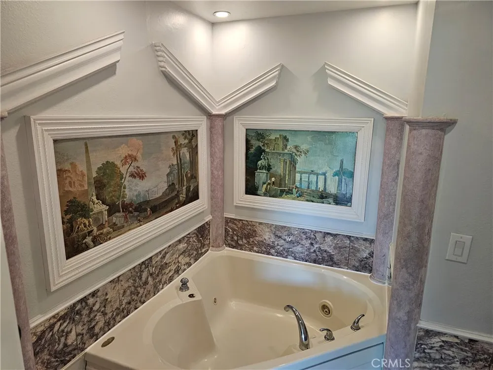 2825 Forest View Way Carlsbad, CA 92008