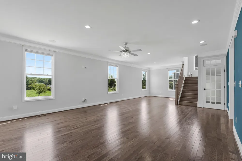 11889 BRADLEY FOREST ROAD Manassas, VA 20112