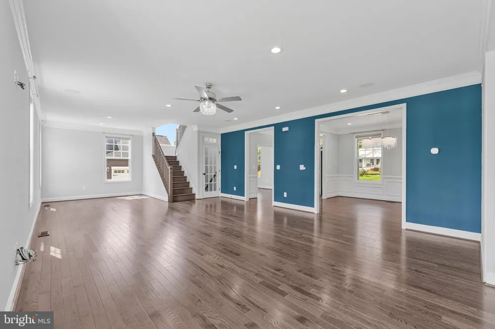 11889 BRADLEY FOREST ROAD Manassas, VA 20112