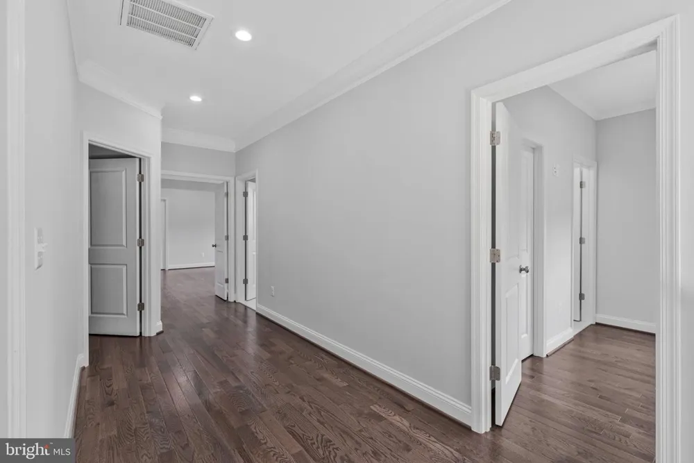 11889 BRADLEY FOREST ROAD Manassas, VA 20112