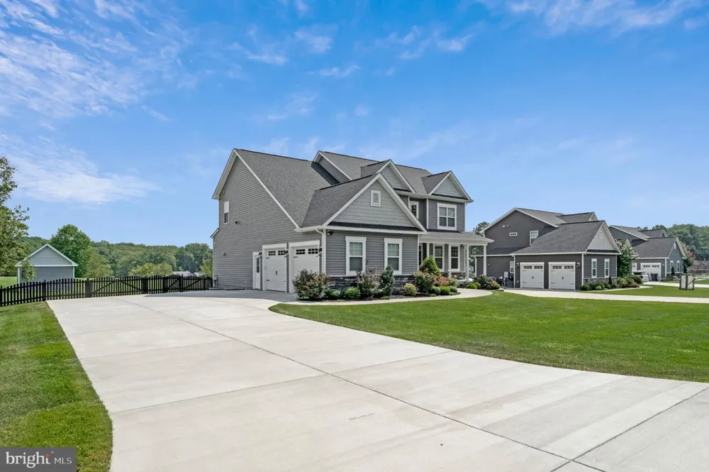 11889 BRADLEY FOREST ROAD Manassas, VA 20112
