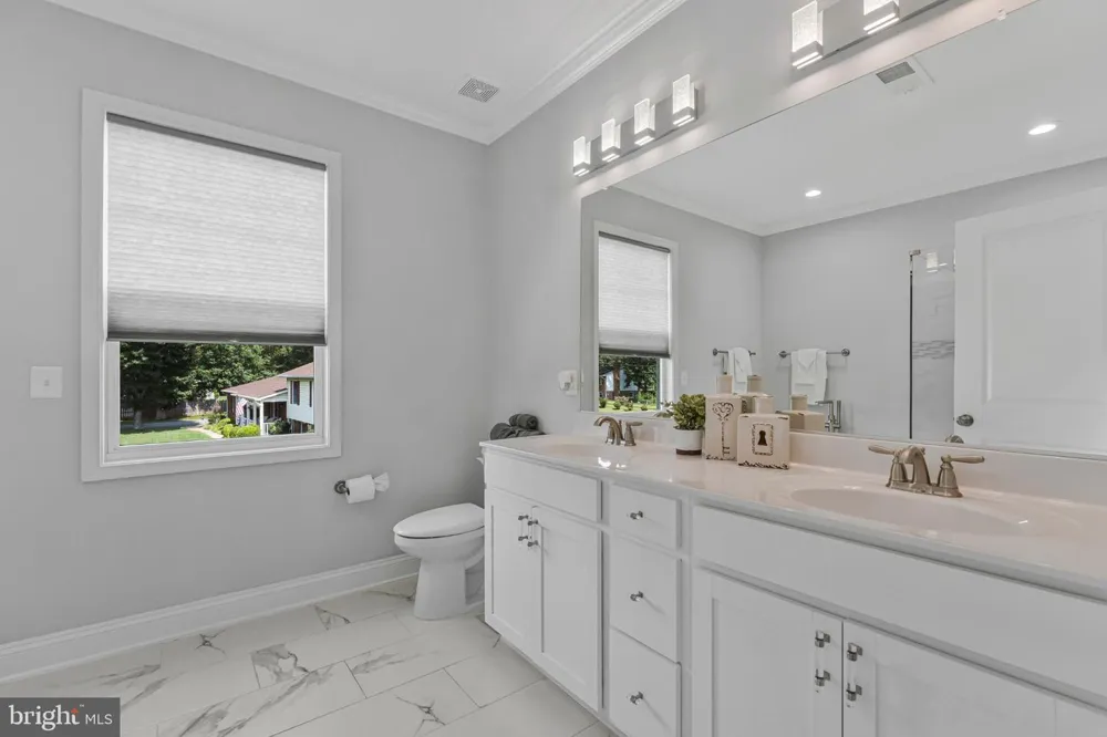 11889 BRADLEY FOREST ROAD Manassas, VA 20112