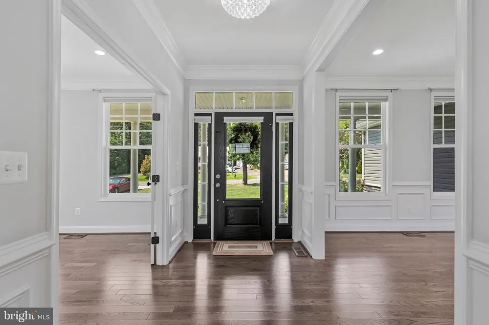 11889 BRADLEY FOREST ROAD Manassas, VA 20112
