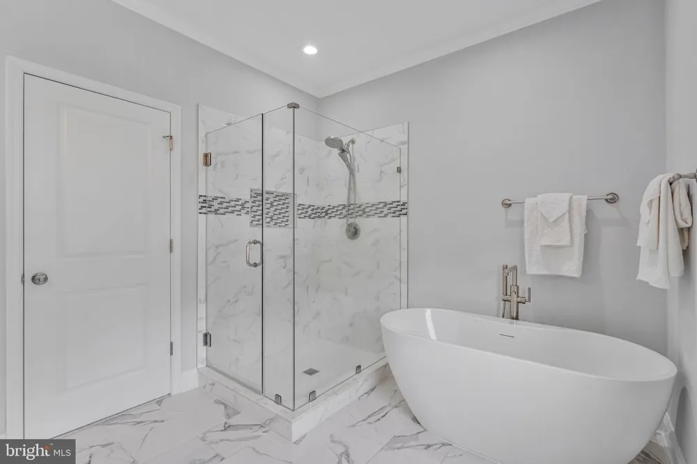 11889 BRADLEY FOREST ROAD Manassas, VA 20112