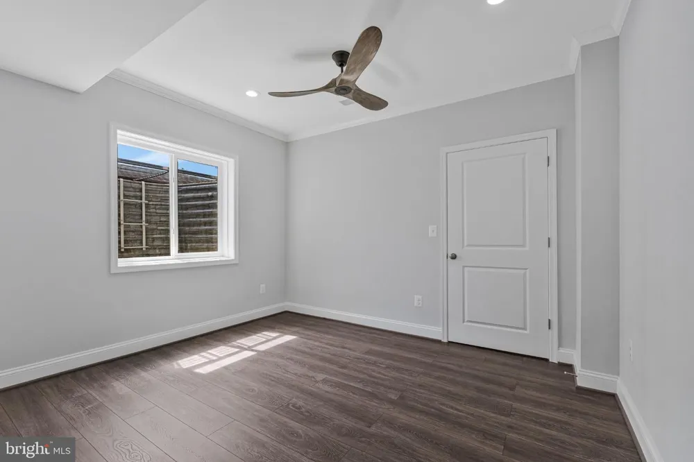 11889 BRADLEY FOREST ROAD Manassas, VA 20112