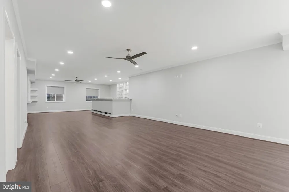 11889 BRADLEY FOREST ROAD Manassas, VA 20112