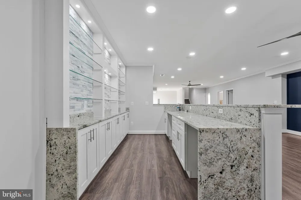 11889 BRADLEY FOREST ROAD Manassas, VA 20112