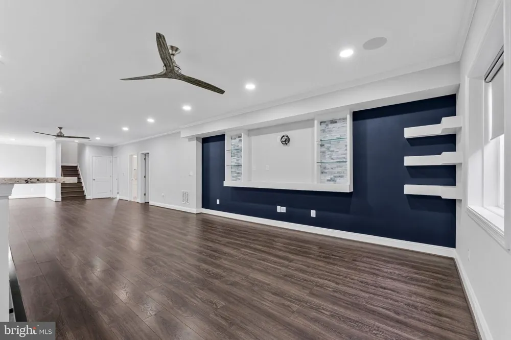 11889 BRADLEY FOREST ROAD Manassas, VA 20112