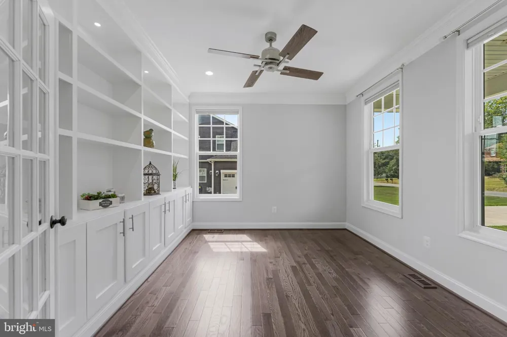 11889 BRADLEY FOREST ROAD Manassas, VA 20112