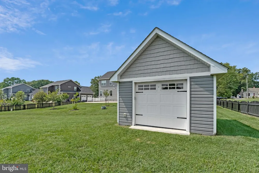 11889 BRADLEY FOREST ROAD Manassas, VA 20112