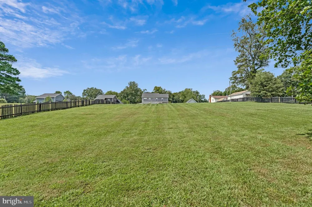 11889 BRADLEY FOREST ROAD Manassas, VA 20112