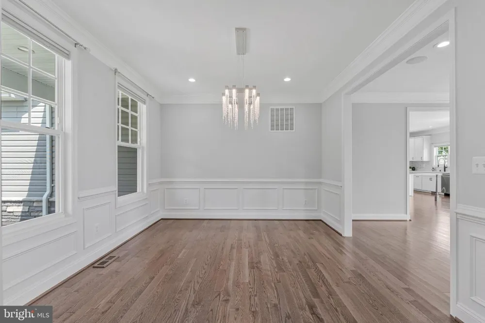 11889 BRADLEY FOREST ROAD Manassas, VA 20112