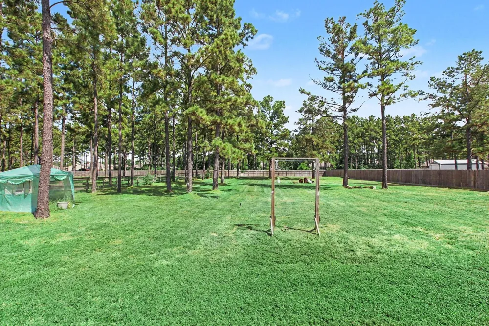16349 Ellis Street Conroe, TX 77303
