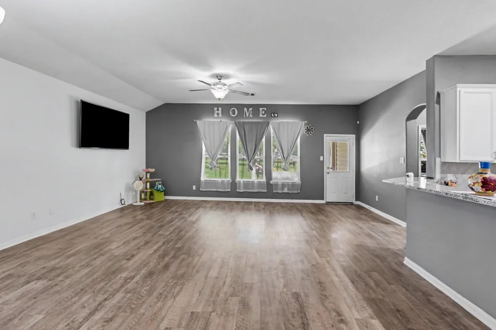 16349 Ellis Street Conroe, TX 77303