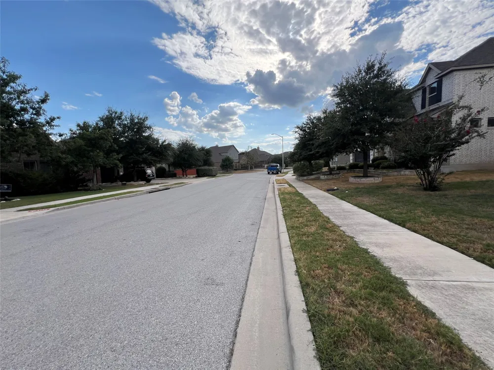 1709 Hollowback Drive Leander, TX 78641