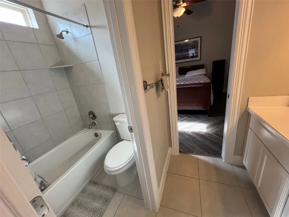 1709 Hollowback Drive Leander, TX 78641