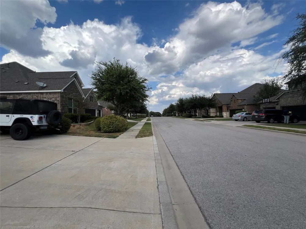 1709 Hollowback Drive Leander, TX 78641