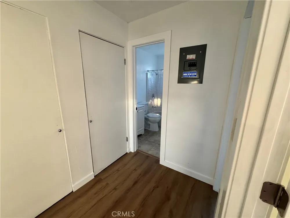 1333 W Walnut Santa Ana, CA 92703