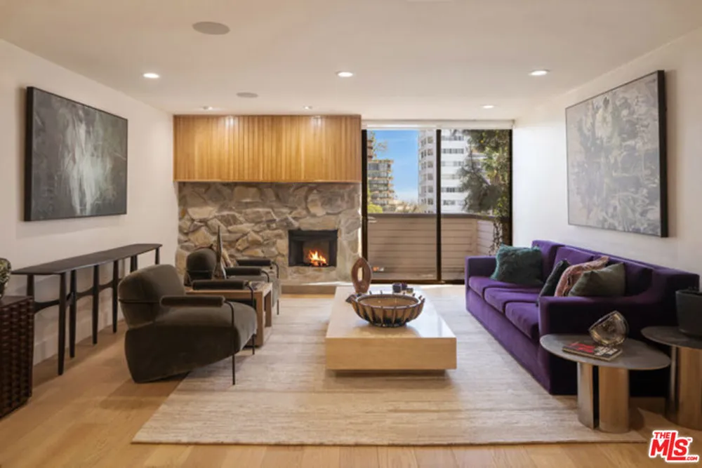 1033 Carol Drive #305 West Hollywood, CA 90069