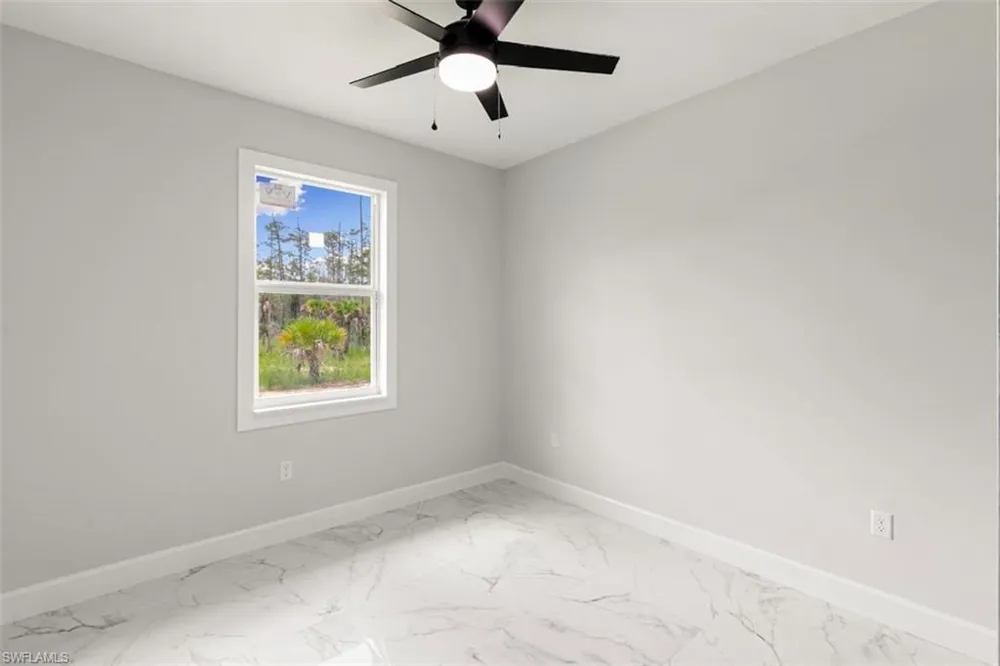 343 Desoto Boulevard Naples, FL 34120
