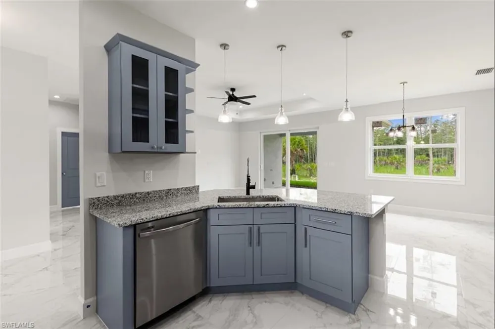 343 Desoto Boulevard Naples, FL 34120
