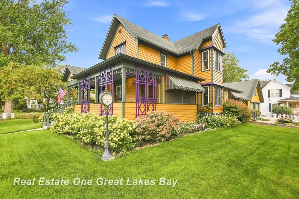127 E North Street Ithaca City, MI 48847