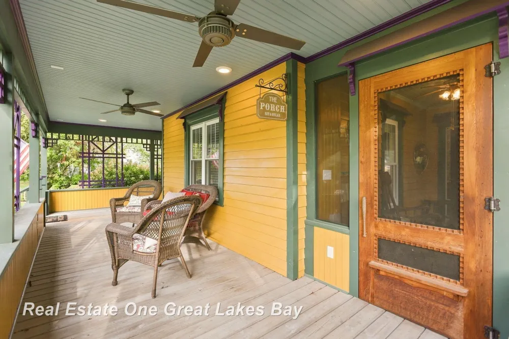 127 E North Street Ithaca City, MI 48847