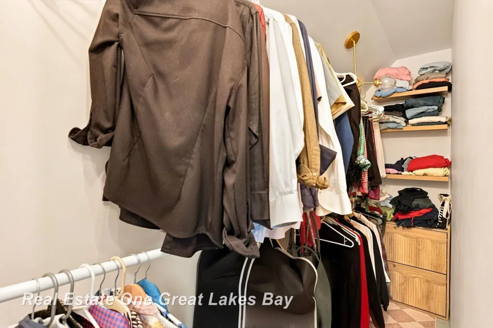 127 E North Street Ithaca City, MI 48847