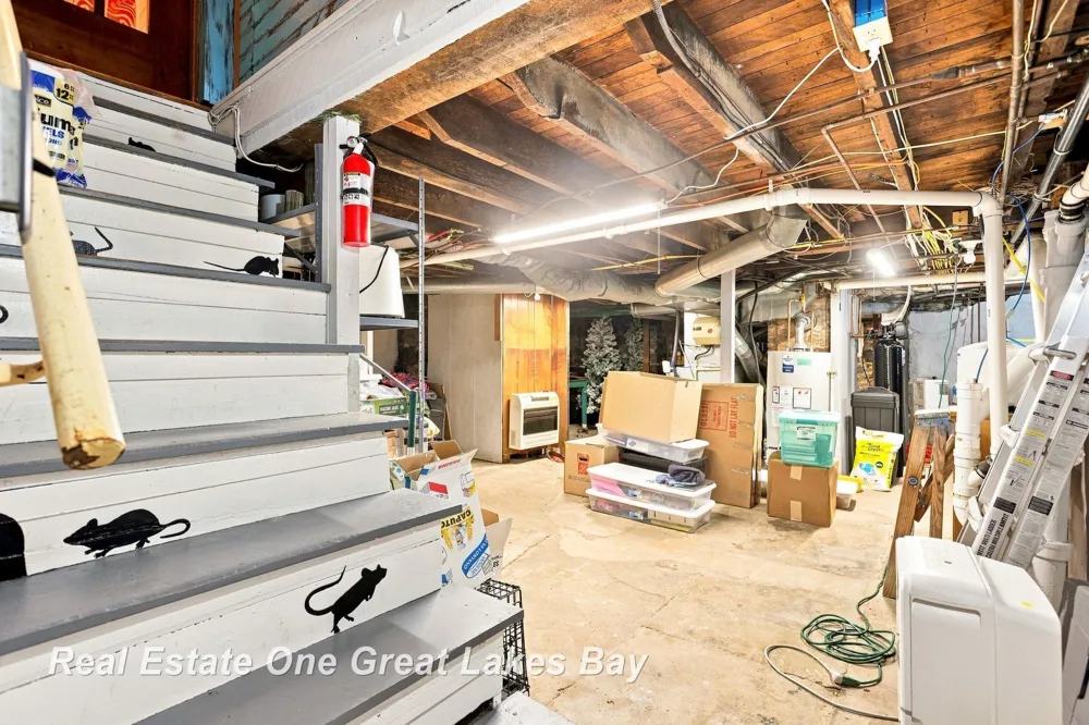 127 E North Street Ithaca City, MI 48847