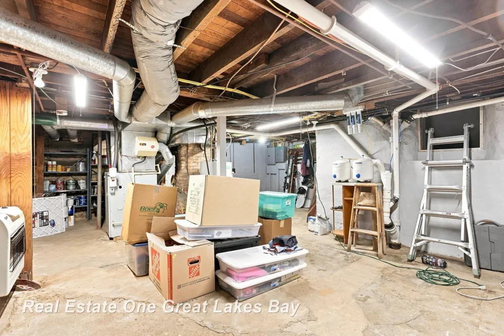 127 E North Street Ithaca City, MI 48847