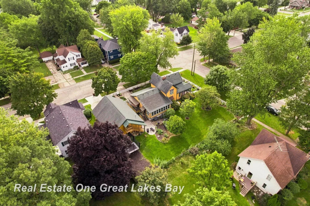 127 E North Street Ithaca City, MI 48847