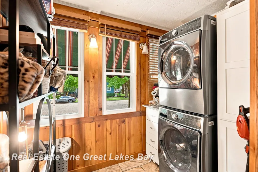 127 E North Street Ithaca City, MI 48847