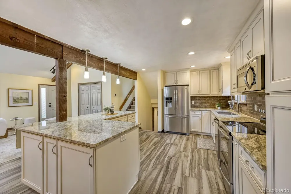 6225 E Mississippi Avenue Denver, CO 80224
