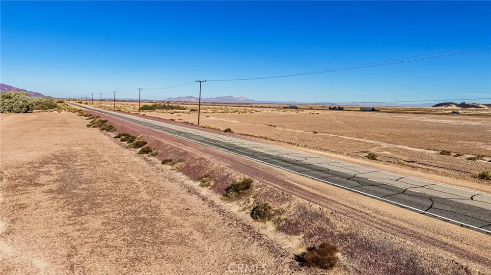 52221 Route 66 (National Trails Highway) Newberry Springs, CA 92365