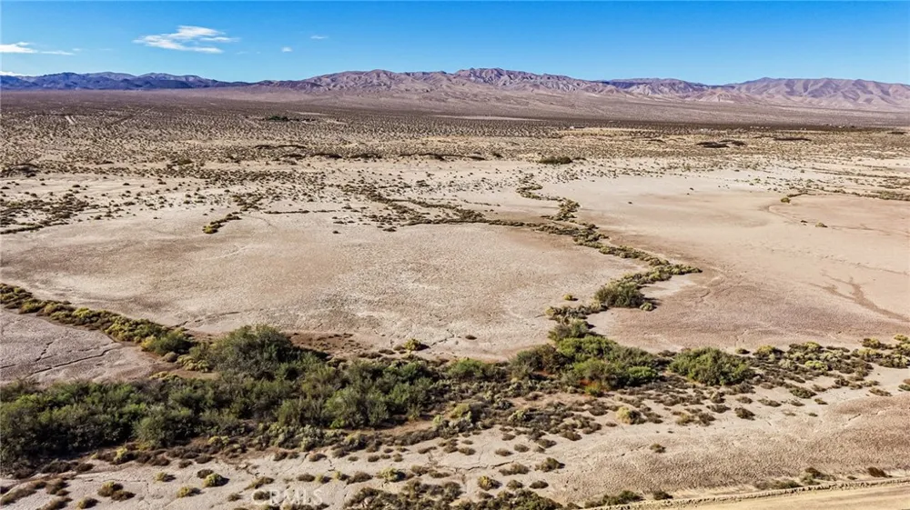 52221 Route 66 (National Trails Highway) Newberry Springs, CA 92365