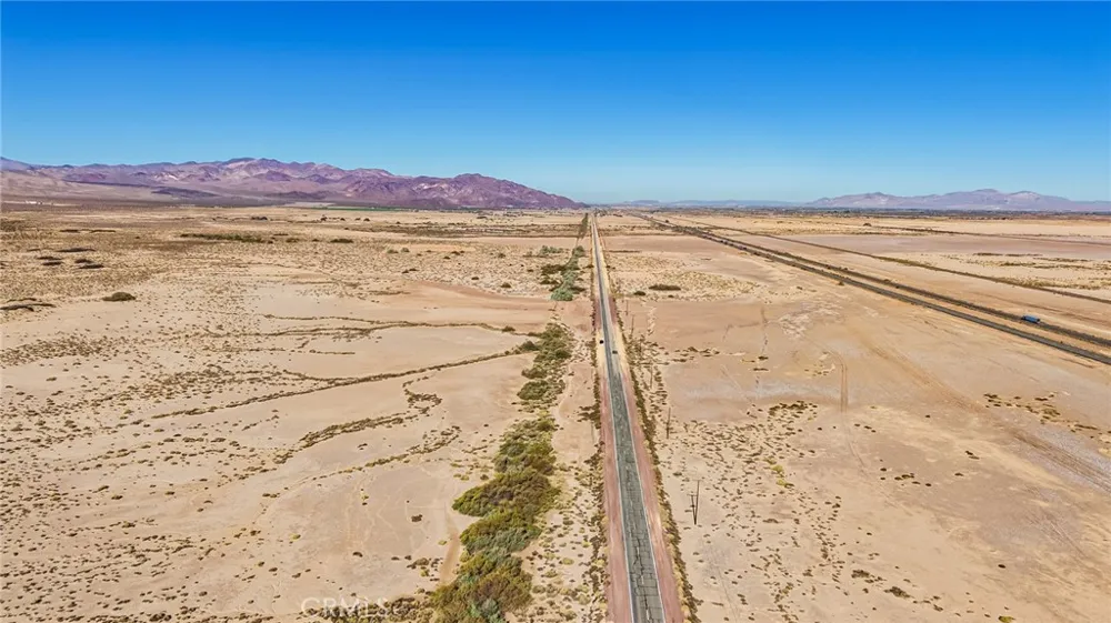 52221 Route 66 (National Trails Highway) Newberry Springs, CA 92365