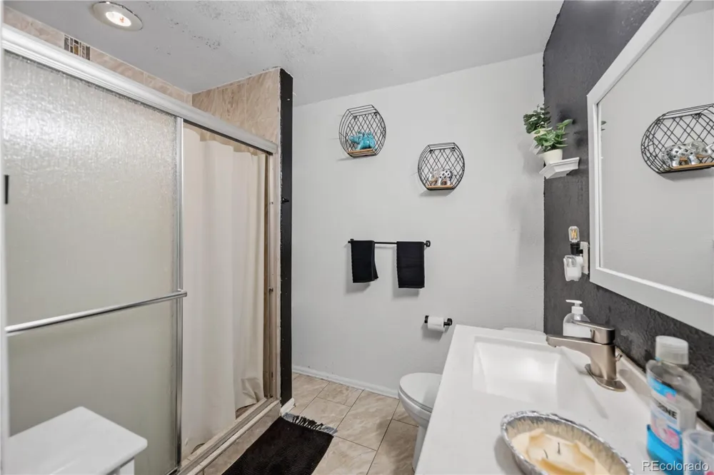 2875 Pontiac Street Denver, CO 80207