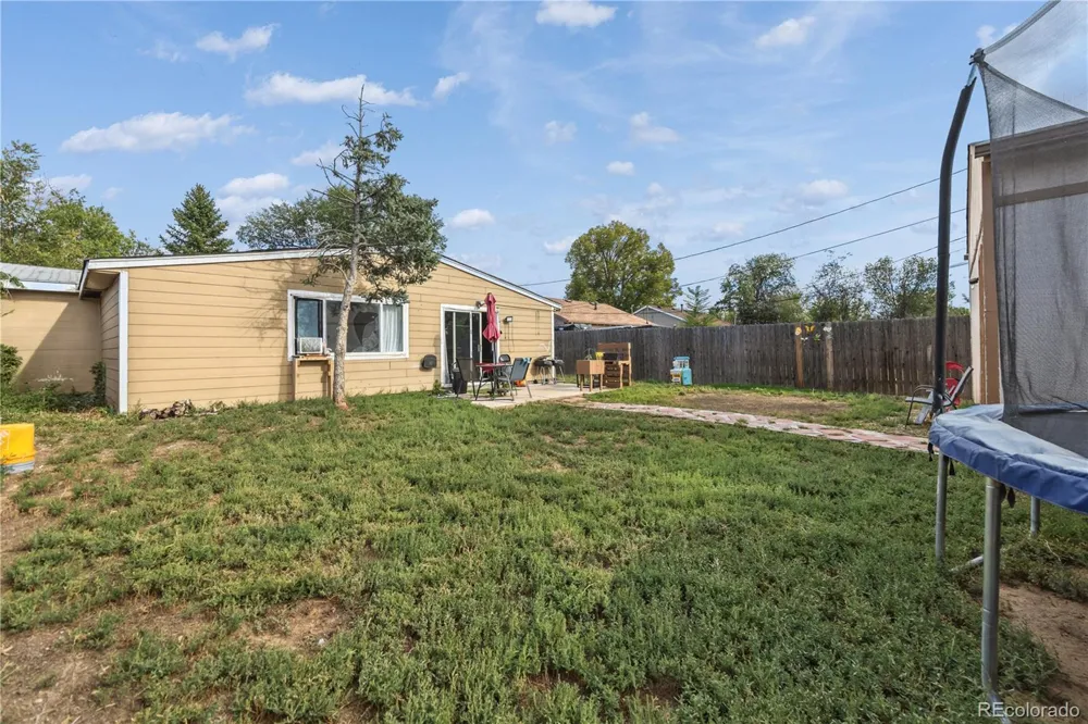 2875 Pontiac Street Denver, CO 80207