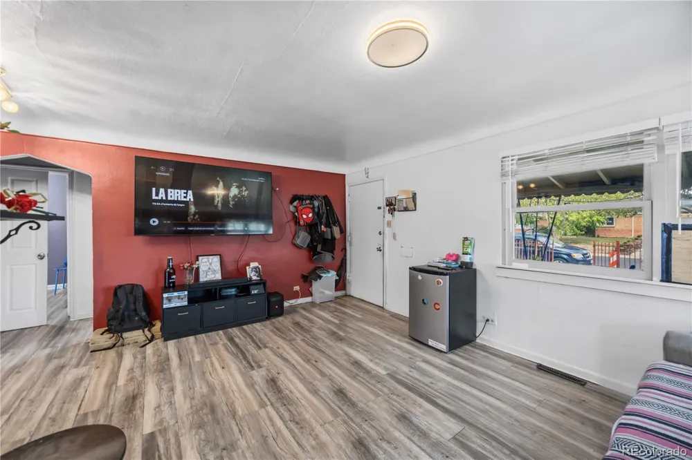 2875 Pontiac Street Denver, CO 80207