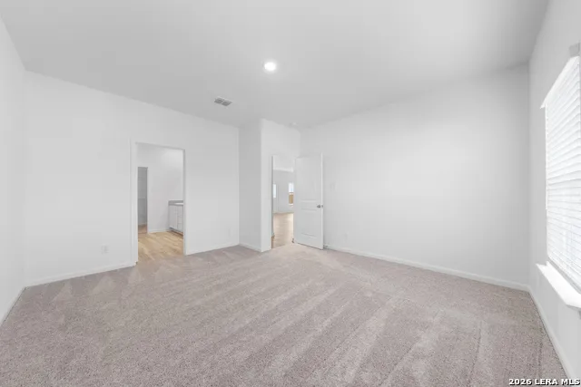 16174 Farmer Lytle, TX 78052
