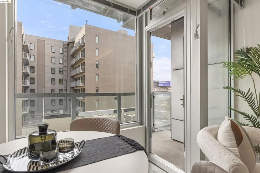 766 Harrison St #507 San Francisco, CA 94107