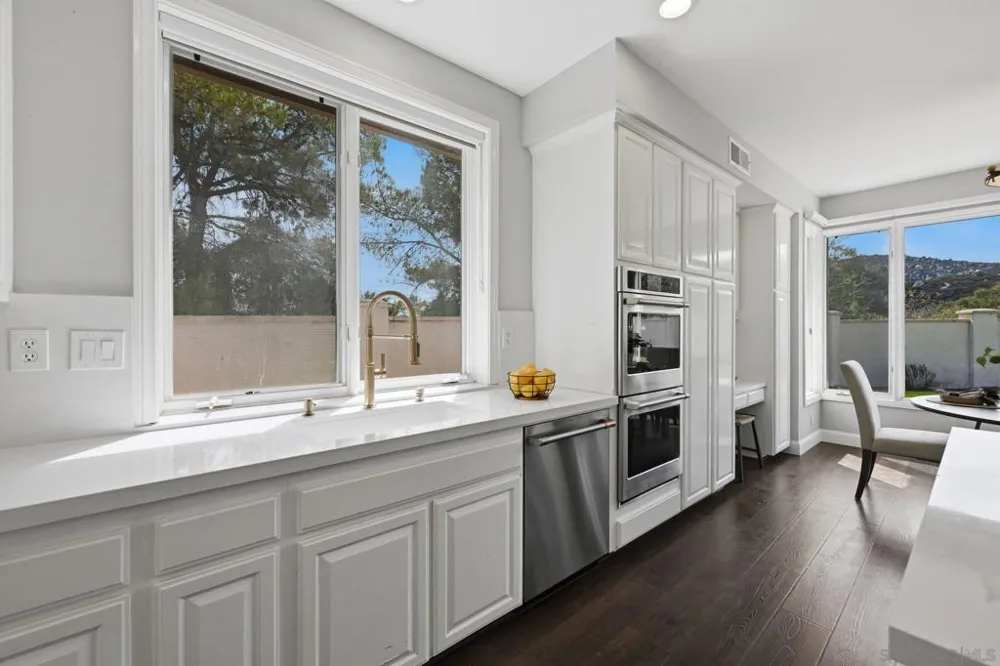 17121 Woodson View Lane Ramona, CA 92065