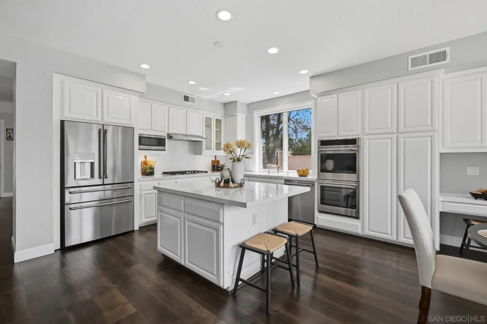 17121 Woodson View Lane Ramona, CA 92065