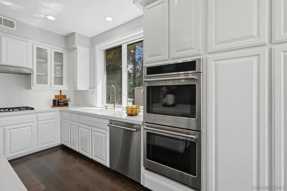 17121 Woodson View Lane Ramona, CA 92065