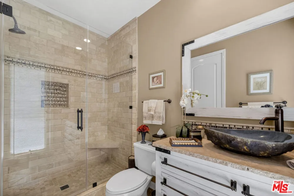 5481 Collingwood Circle Calabasas, CA 91302