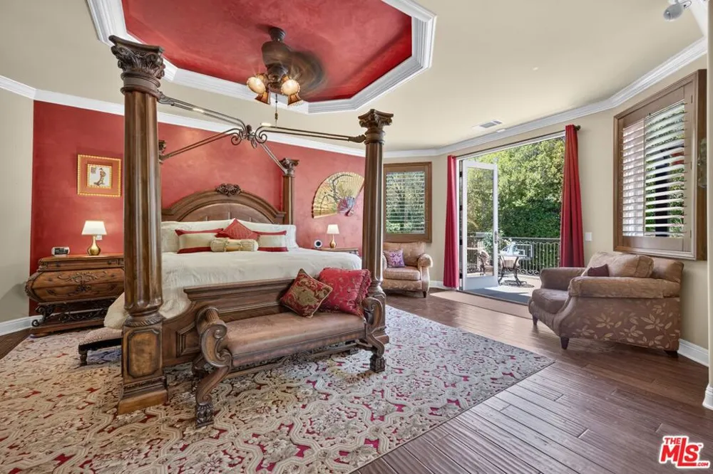5481 Collingwood Circle Calabasas, CA 91302