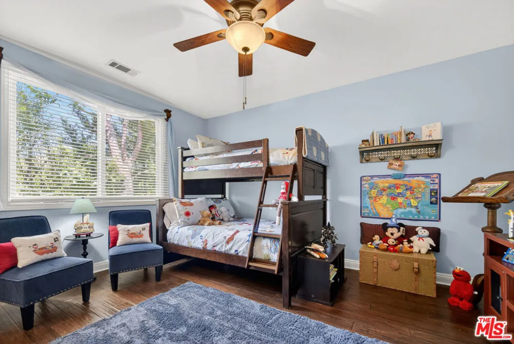 5481 Collingwood Circle Calabasas, CA 91302