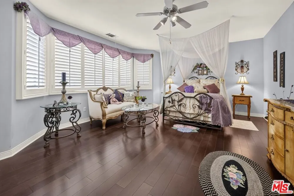 5481 Collingwood Circle Calabasas, CA 91302