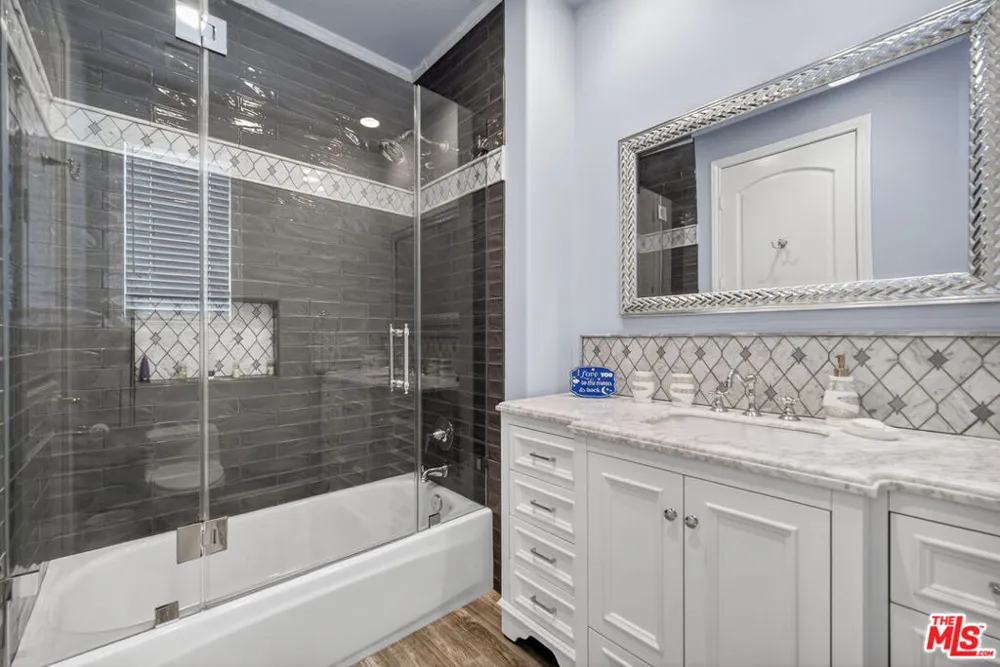 5481 Collingwood Circle Calabasas, CA 91302